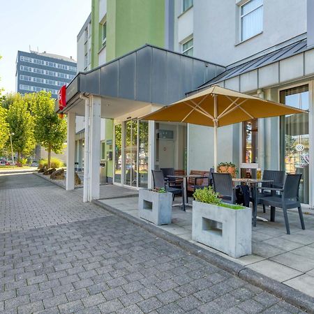 Ibis Hotel Frankfurt Messe West Fráncfort del Meno Exterior foto