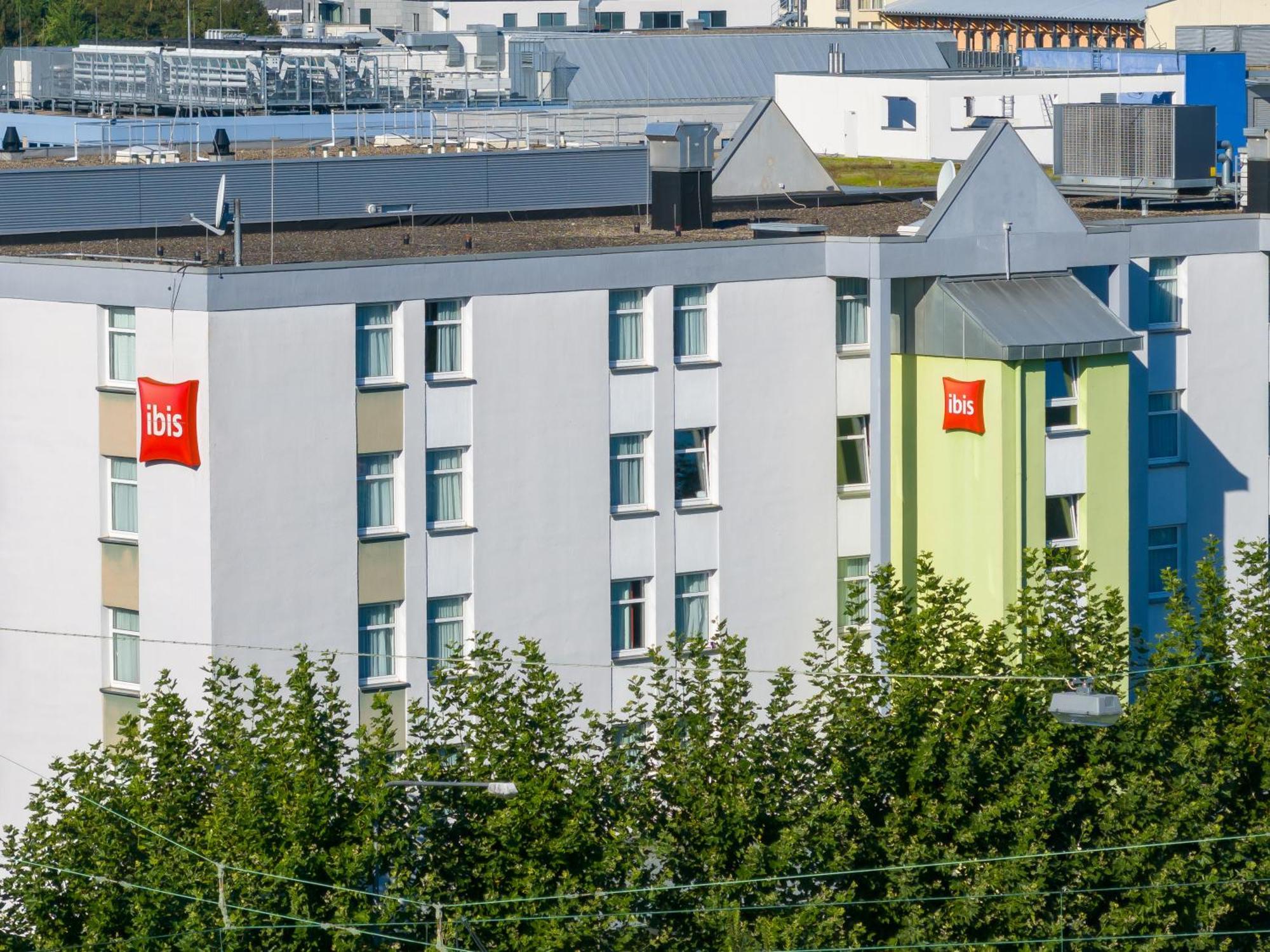 Ibis Hotel Frankfurt Messe West Fráncfort del Meno Exterior foto